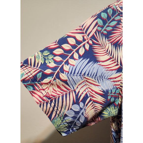 Tommy Bahama Tortola Short Sleeve Shirt Floral Pattern Size L Button-up - Picture 4 of 5